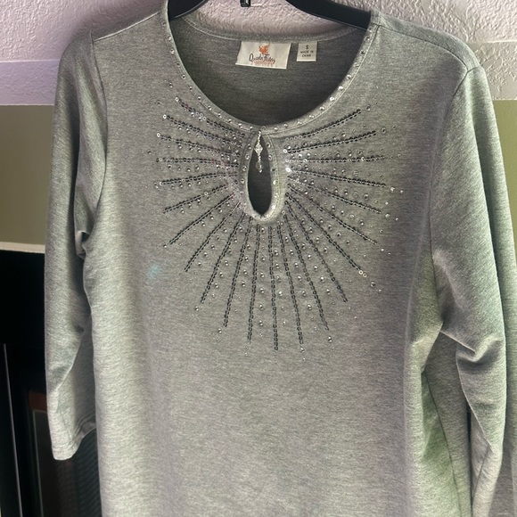 QUACKER FACTORY (SMALL) Beautifully embellished 🌸 - Picture 9 of 10